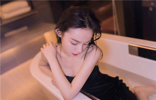 Hình ảnh khiêu dâm châu Á của người đẹp khỏa thân được mở trực tiếp cho tất cả người dùng?  Cư dân mạng: Không có hạn chế nào cả!  phiên bản mới